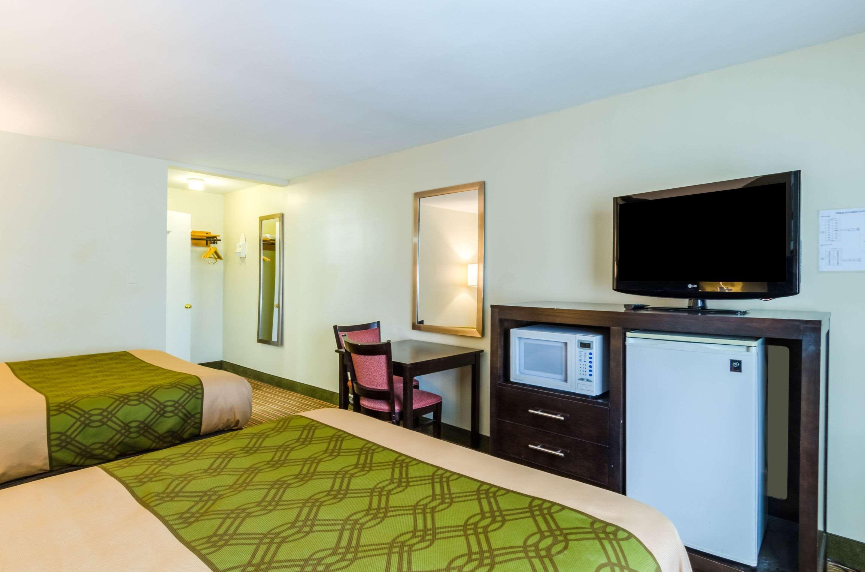 Fairbridge Inn Express Pittsfield Extérieur photo